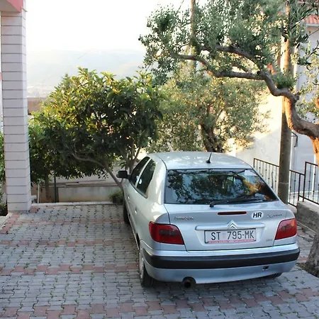 Toni Apartamento Trogir